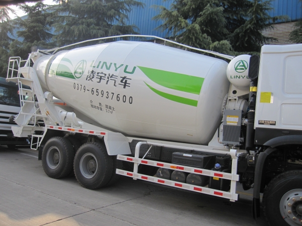 mixer truck