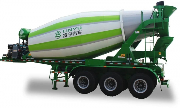 semi-trailer concrete mixer truck