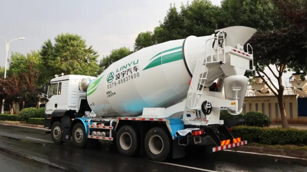 concrete mixer truck