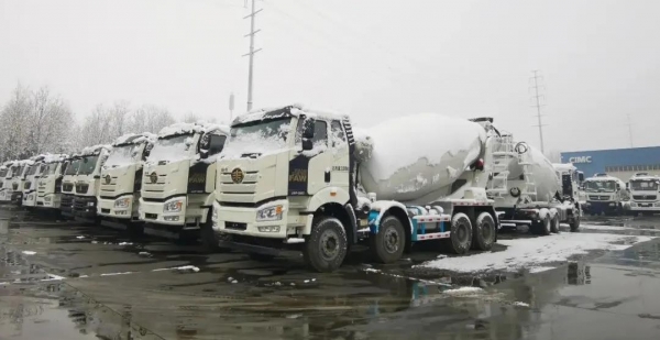 mixer truck