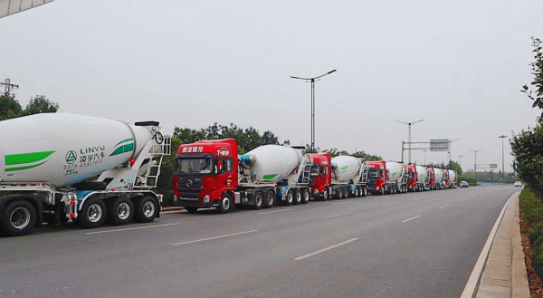 semi-trailer mixers