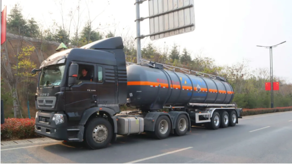 Black Samurai Tank Truck