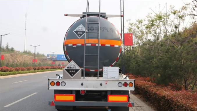 Black Samurai Tank Truck