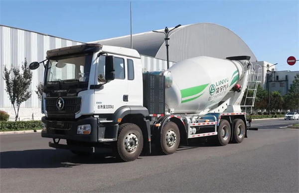 What are the advantages of new energy mixer trucks?