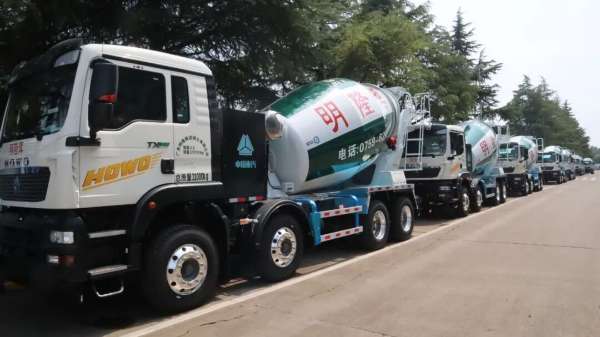 With over 300 units already in cooperation! Delivery proves our strength, repeat purchases demonstrate our commitment – ​​long-term customers welcome another CIMC Vehicles new energy mixer truck