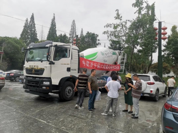 Orders continue to be wonderful |CIMC Linyu State VI Lightweight Mixer Truck Tour-Dujiangyan Station